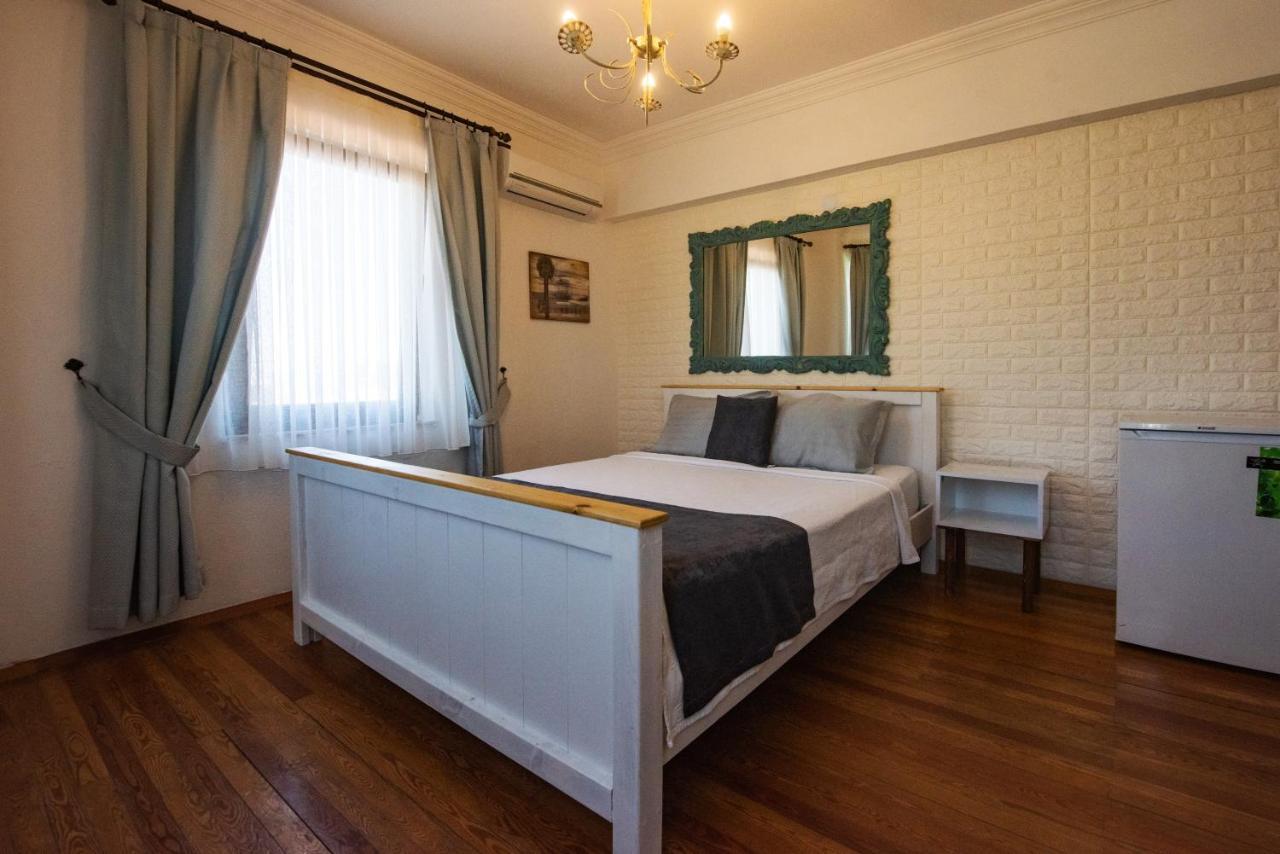 Ebruli Hotel บอซจาดา ภายนอก รูปภาพ