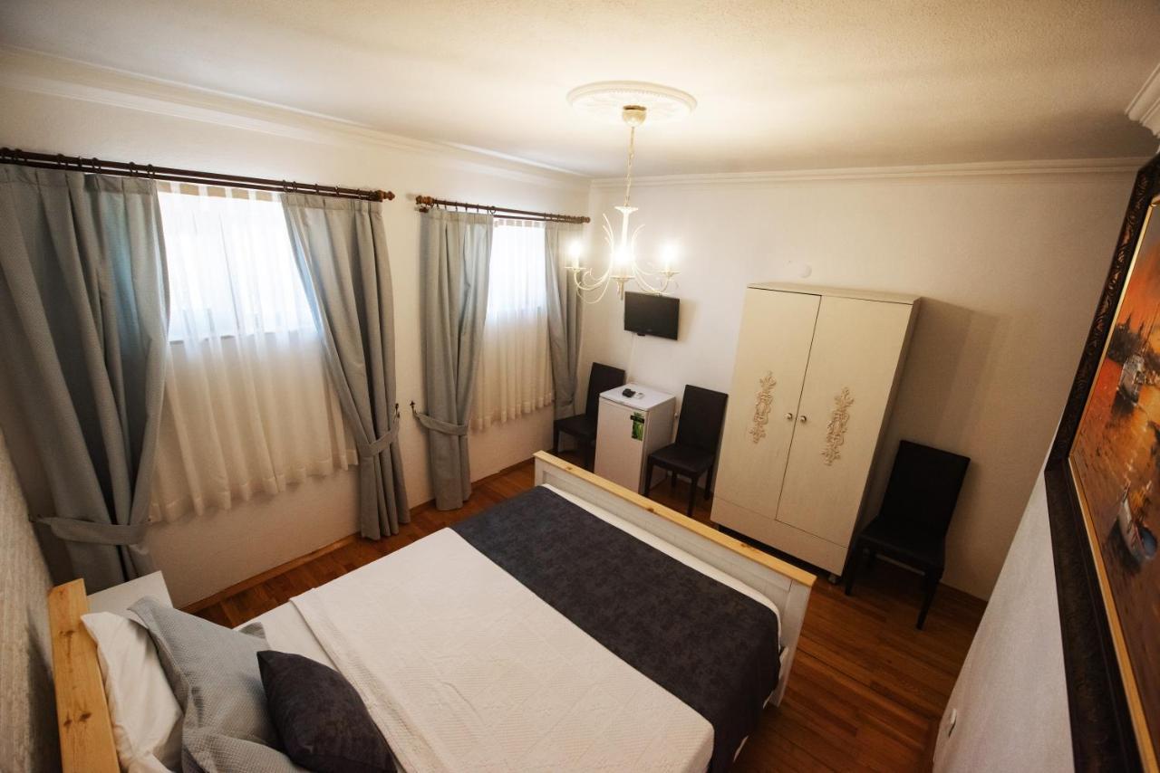 Ebruli Hotel บอซจาดา ภายนอก รูปภาพ