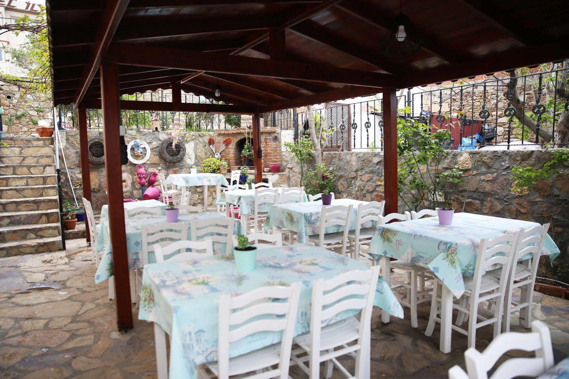Ebruli Hotel บอซจาดา ภายนอก รูปภาพ